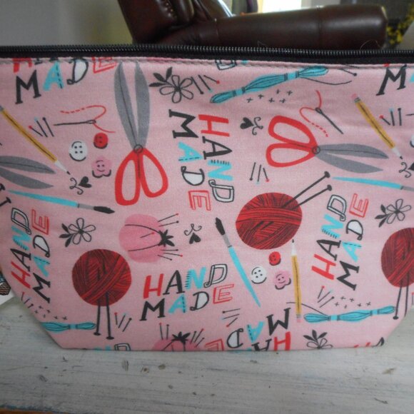 Slipped Stitch Studios Handmade Notions Pouch NWT 10x5.5x3 Gusseted Bottom Zip - Picture 2 of 4